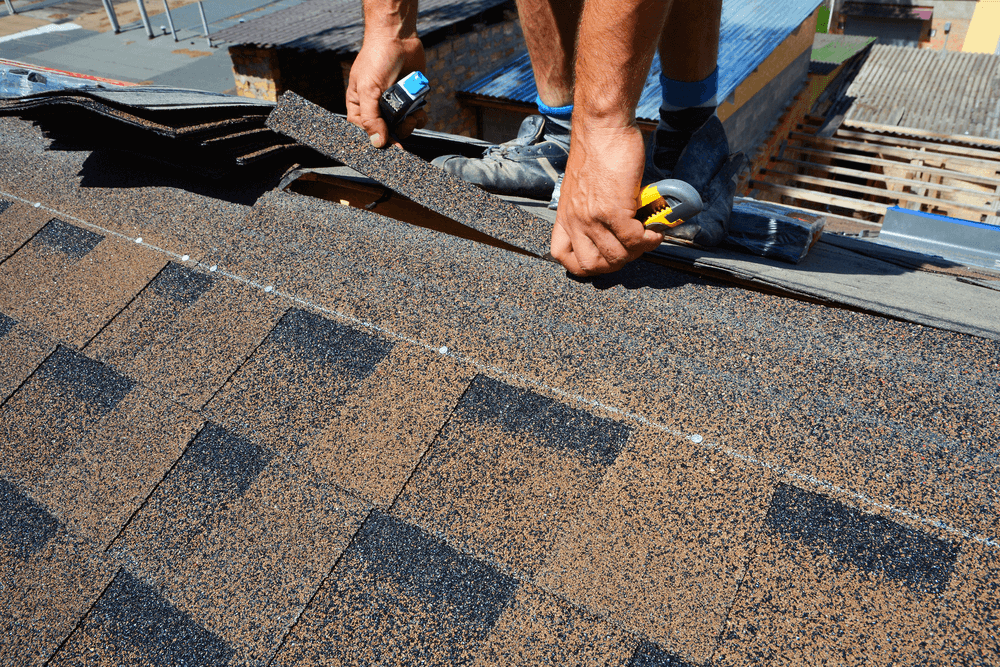 How to Choose the Right Roofing Repair Contractor: A Homeowner’s Complete Guide
